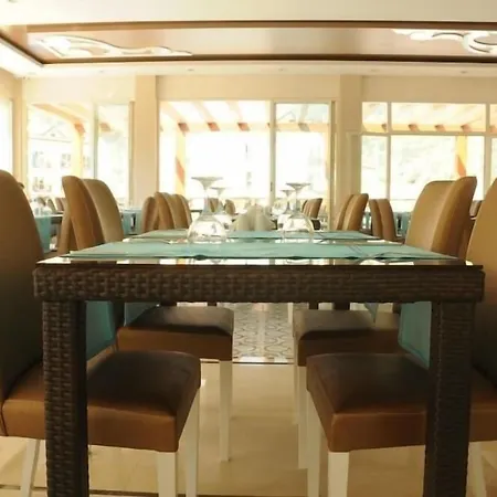 Marcan Ξενοδοχείο Ολουντενίζ