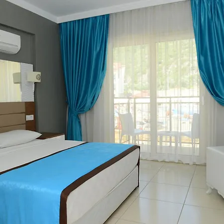 Marcan Hotel 3*